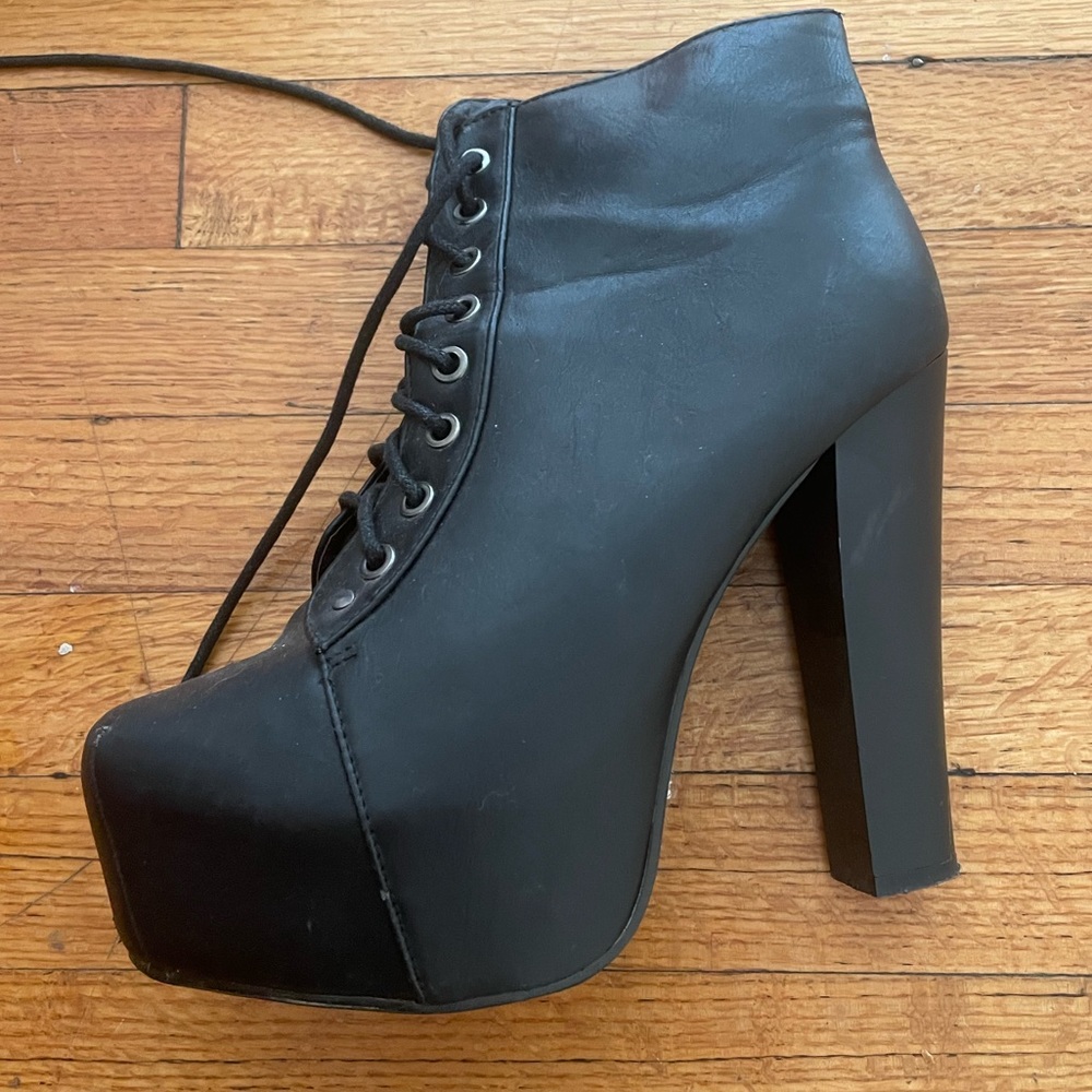 Platform lace up boots